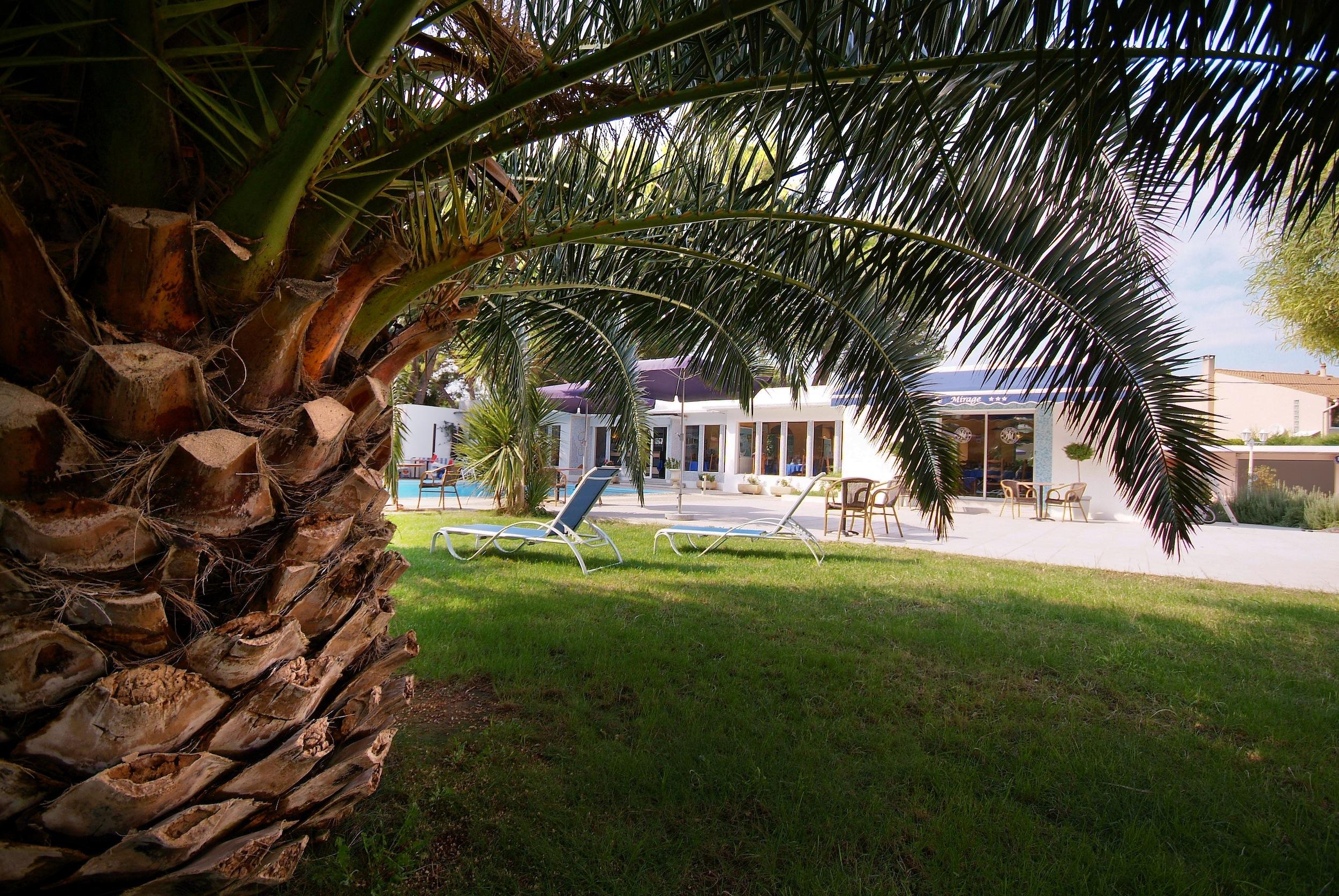 Cit'Hotel Le Mirage 이스틀 외부 사진