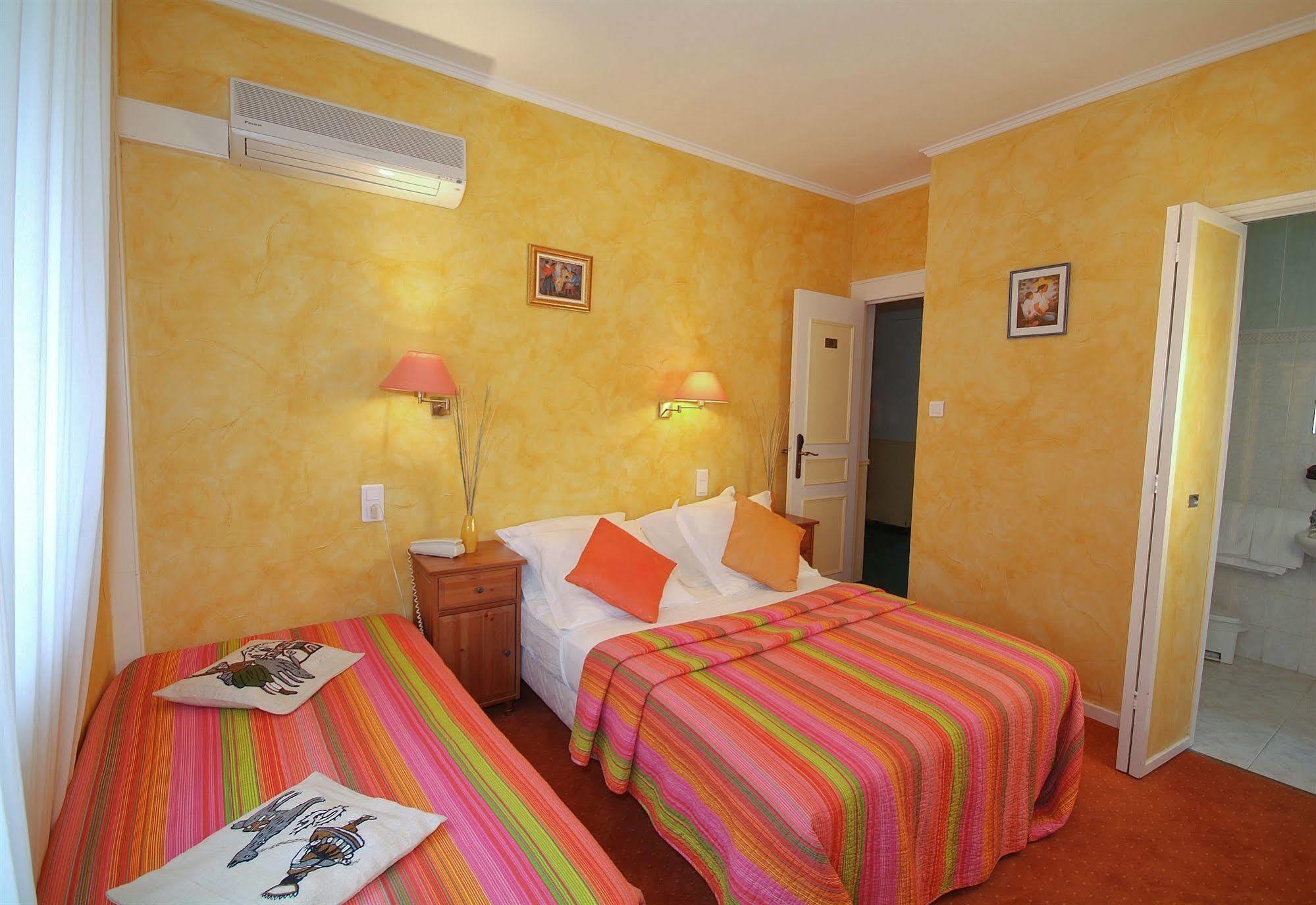 Cit'Hotel Le Mirage 이스틀 외부 사진